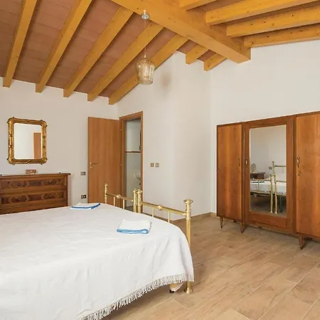 Ferienhaus La Casa Di Alice Marliana